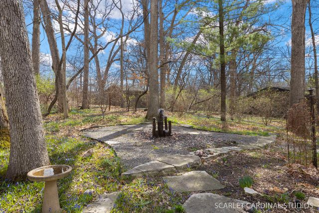 501 Glenwood Trail, Elgin, IL 60120