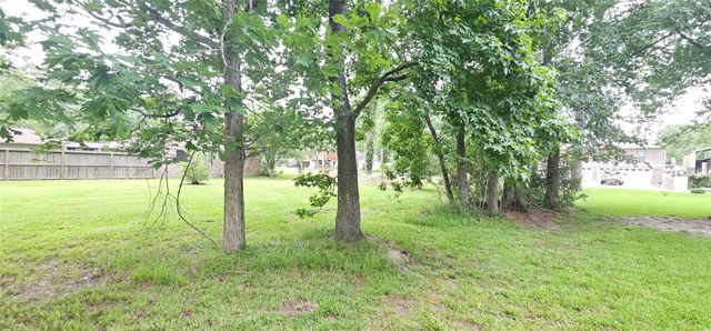 1810 Round Wind Trail, Crosby, TX 77532