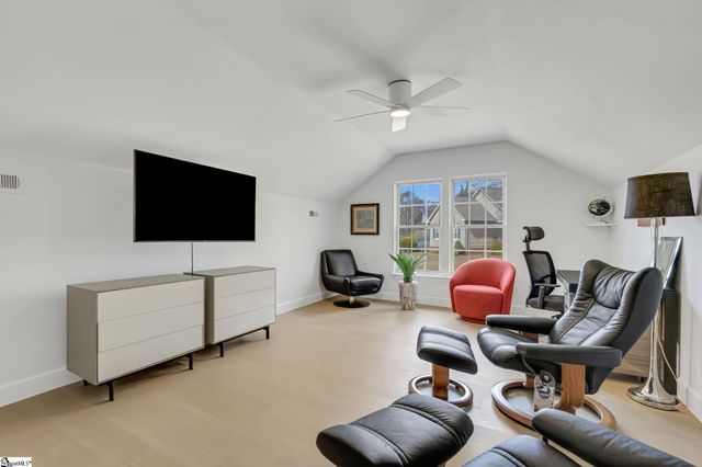 105 Poplar Springs Drive, Mauldin, SC 29662