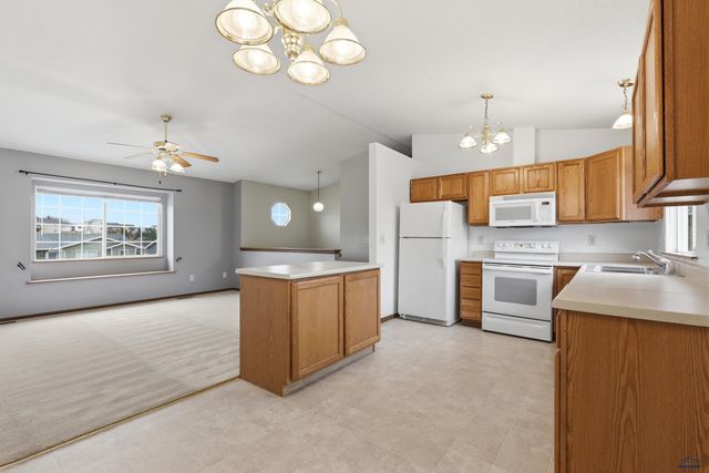 1235 ZIEBACH ST, Rapid City, SD 57703