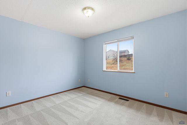 1235 ZIEBACH ST, Rapid City, SD 57703