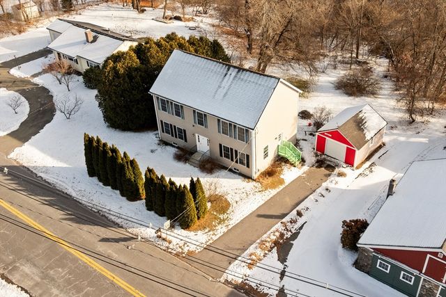 303 School St, Acton, MA 01720