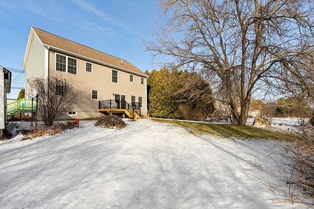 303 School St, Acton, MA 01720