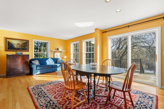 303 School St, Acton, MA 01720