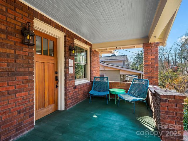 46 Belmont Avenue, Asheville, NC 28806