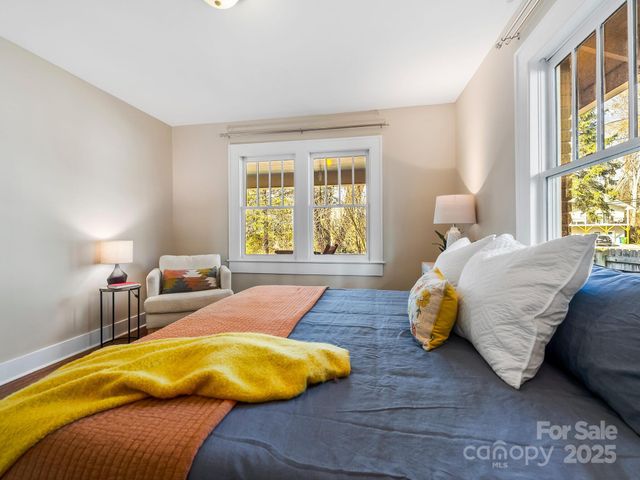 46 Belmont Avenue, Asheville, NC 28806