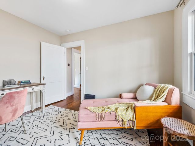 46 Belmont Avenue, Asheville, NC 28806