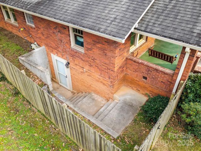 46 Belmont Avenue, Asheville, NC 28806