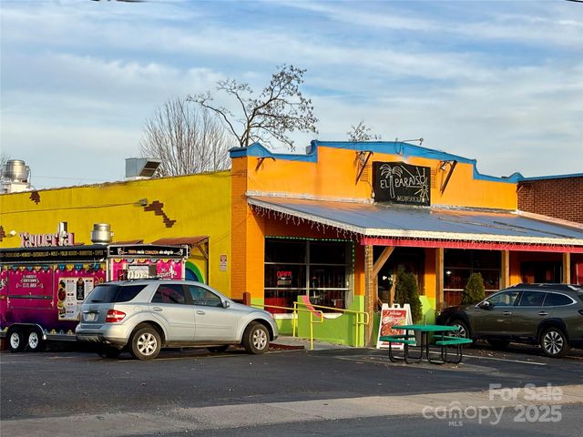 46 Belmont Avenue, Asheville, NC 28806