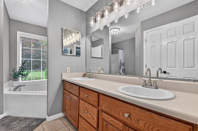 94 Old Place Drive, Blue Ridge, GA 30513