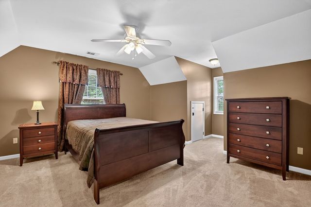 94 Old Place Drive, Blue Ridge, GA 30513