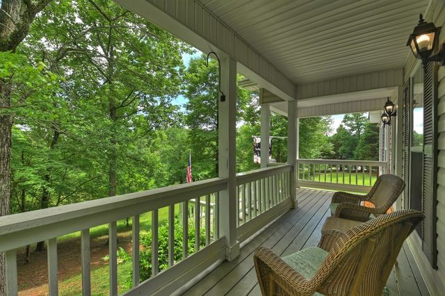 94 Old Place Drive, Blue Ridge, GA 30513