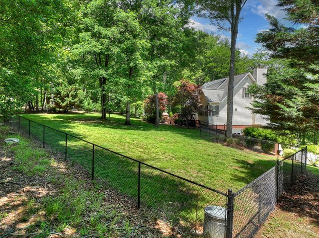 94 Old Place Drive, Blue Ridge, GA 30513