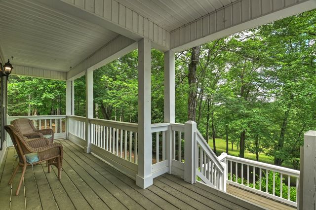 94 Old Place Drive, Blue Ridge, GA 30513