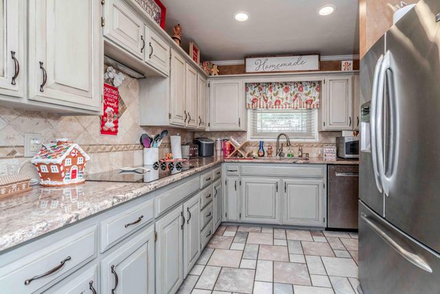 6407 Cromwell Drive, Amarillo, TX 79109