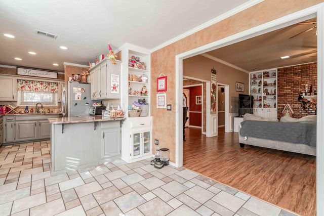 6407 Cromwell Drive, Amarillo, TX 79109