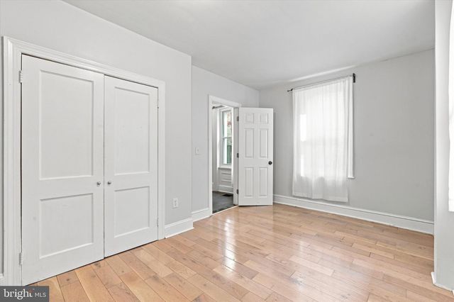 3713 LANCASTER AVE, Philadelphia, PA 19104
