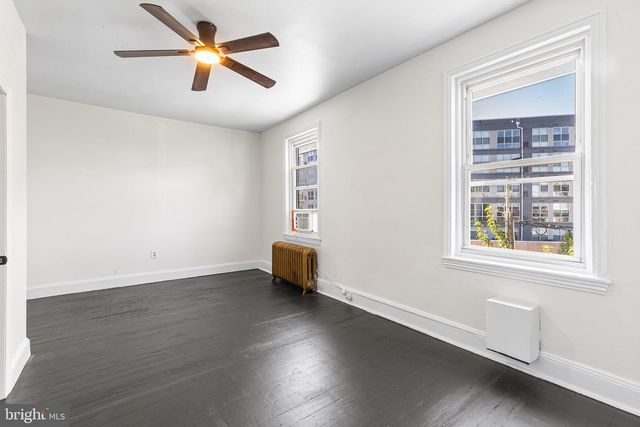3713 LANCASTER AVE, Philadelphia, PA 19104