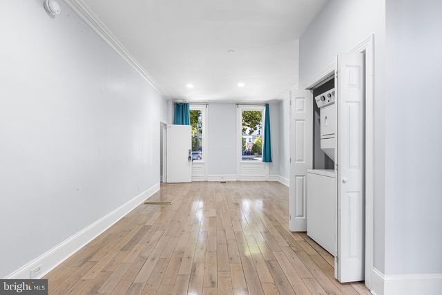 3713 LANCASTER AVE, Philadelphia, PA 19104