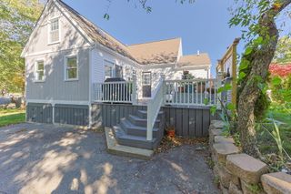 69 Pine Grove Avenue, Hyannis, MA 02601