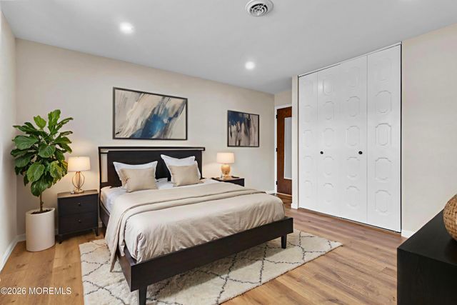 27 Cambridge Circle D, Manchester, NJ 08759