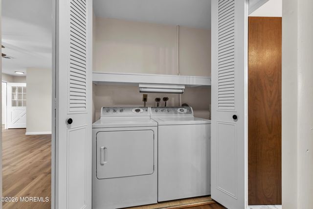 27 Cambridge Circle D, Manchester, NJ 08759