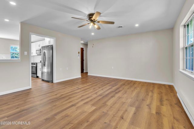 27 Cambridge Circle D, Manchester, NJ 08759