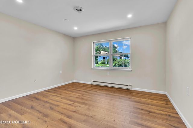 27 Cambridge Circle D, Manchester, NJ 08759