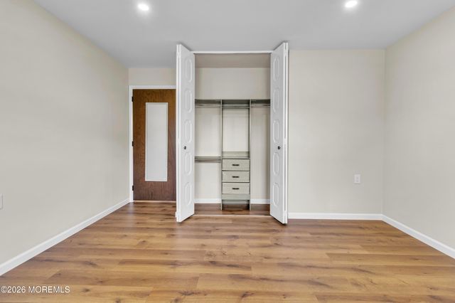 27 Cambridge Circle D, Manchester, NJ 08759