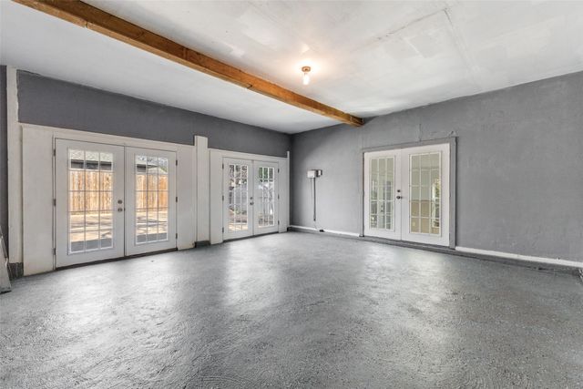 8024 Hunnicut Road, Dallas, TX 75228