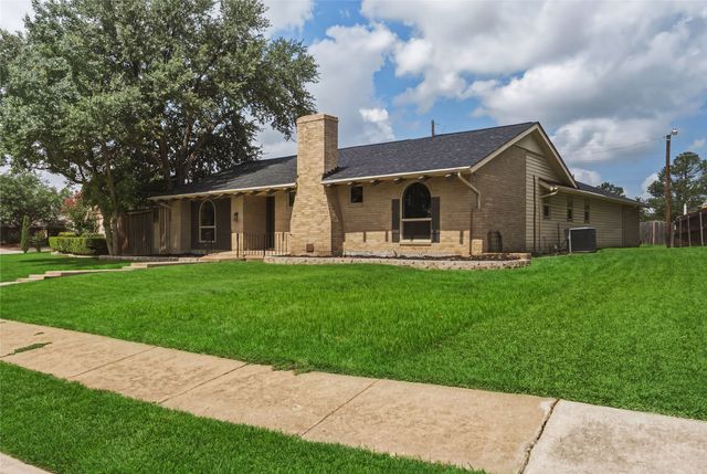 3505 Missoula Street, Irving, TX 75062