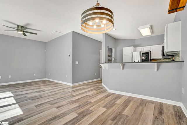 113 Pine Walk Drive, Greenville, SC 29615