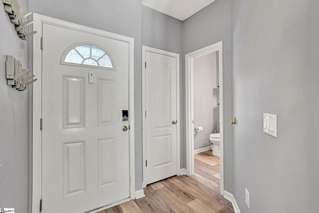 113 Pine Walk Drive, Greenville, SC 29615