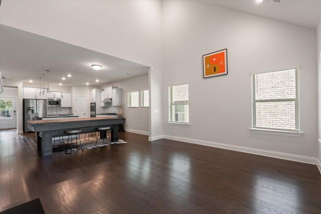 1685 Boardwalk Pl, Gallatin, TN 37066