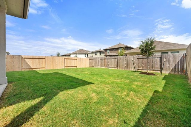134 White Horses DR, Kyle, TX 78640