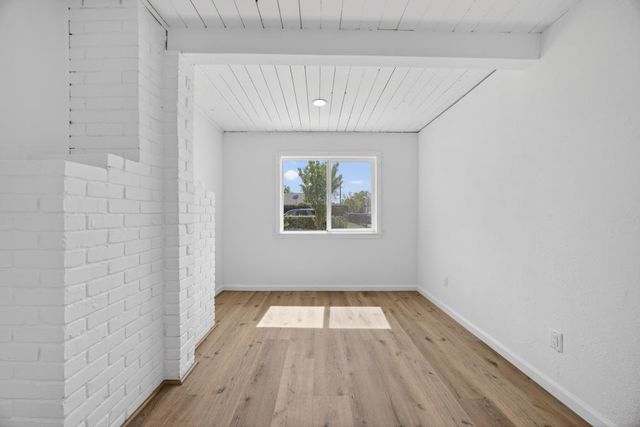 6039 34th Ave, Sacramento, CA 95824