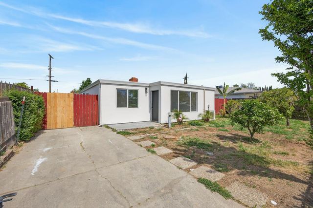 6039 34th Ave, Sacramento, CA 95824