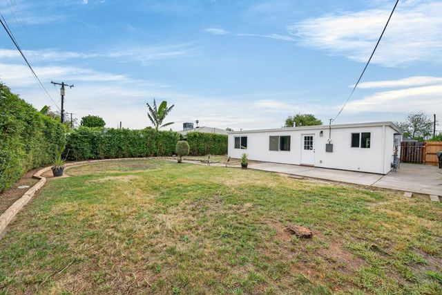 6039 34th Ave, Sacramento, CA 95824