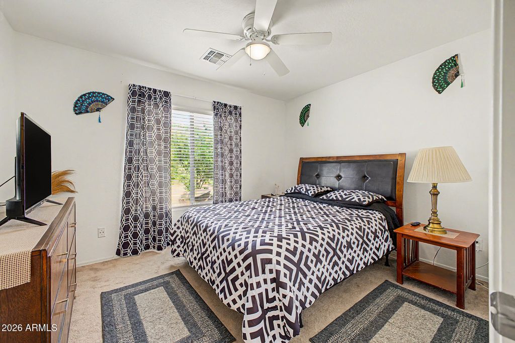 Image 38 of property listing at 958 W LINDBERGH Avenue, Coolidge, AZ 85128