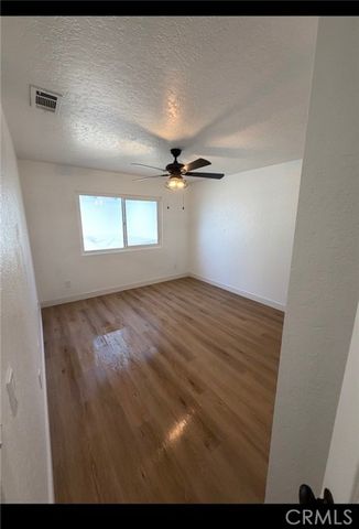 20585 Yucca Loma, Apple Valley, CA 92307