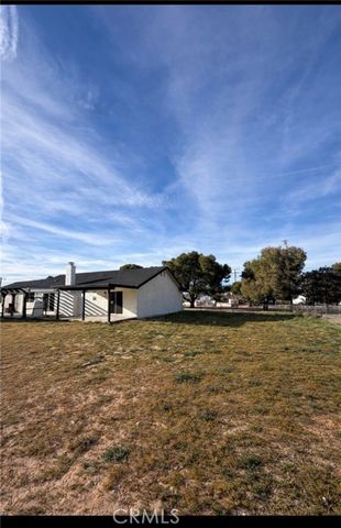 20585 Yucca Loma, Apple Valley, CA 92307