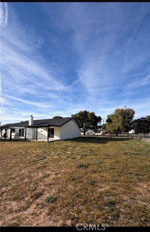 20585 Yucca Loma, Apple Valley, CA 92307