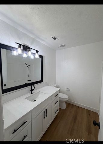 20585 Yucca Loma, Apple Valley, CA 92307