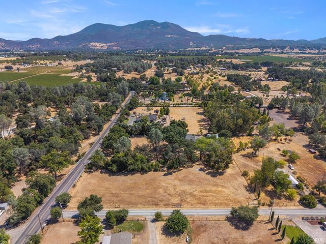 2855 Bell Hill Rd, Kelseyville, CA 95451