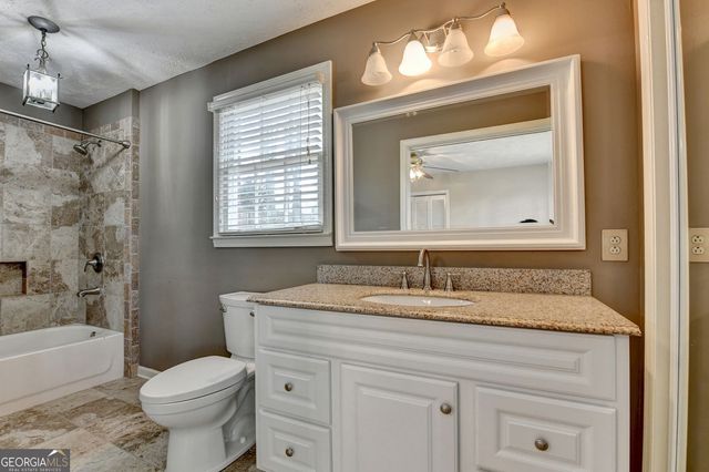 2325 Sussex Court, Snellville, GA 30078