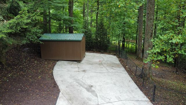 1013 Hwy 60, Suches, GA 30512