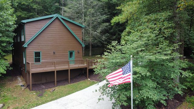 1013 Hwy 60, Suches, GA 30512