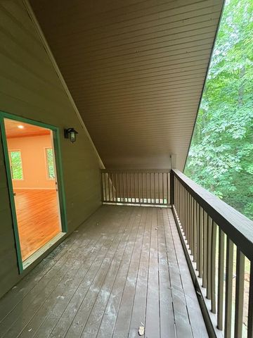 1013 Hwy 60, Suches, GA 30512