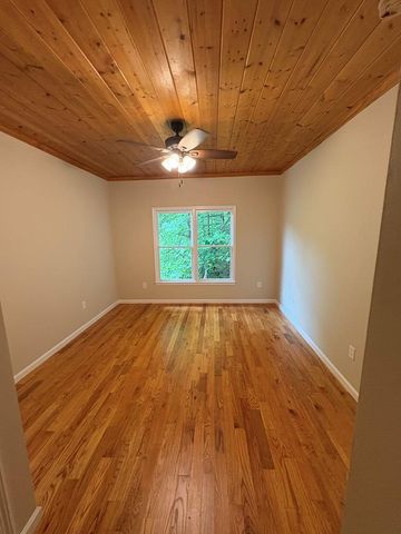 1013 Hwy 60, Suches, GA 30512