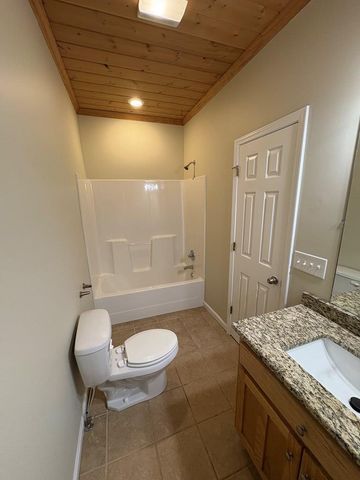 1013 Hwy 60, Suches, GA 30512